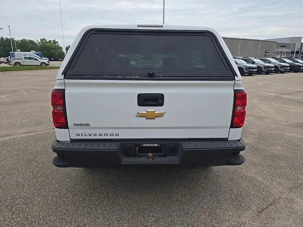 Used 2015 White Chevrolet WT image 6