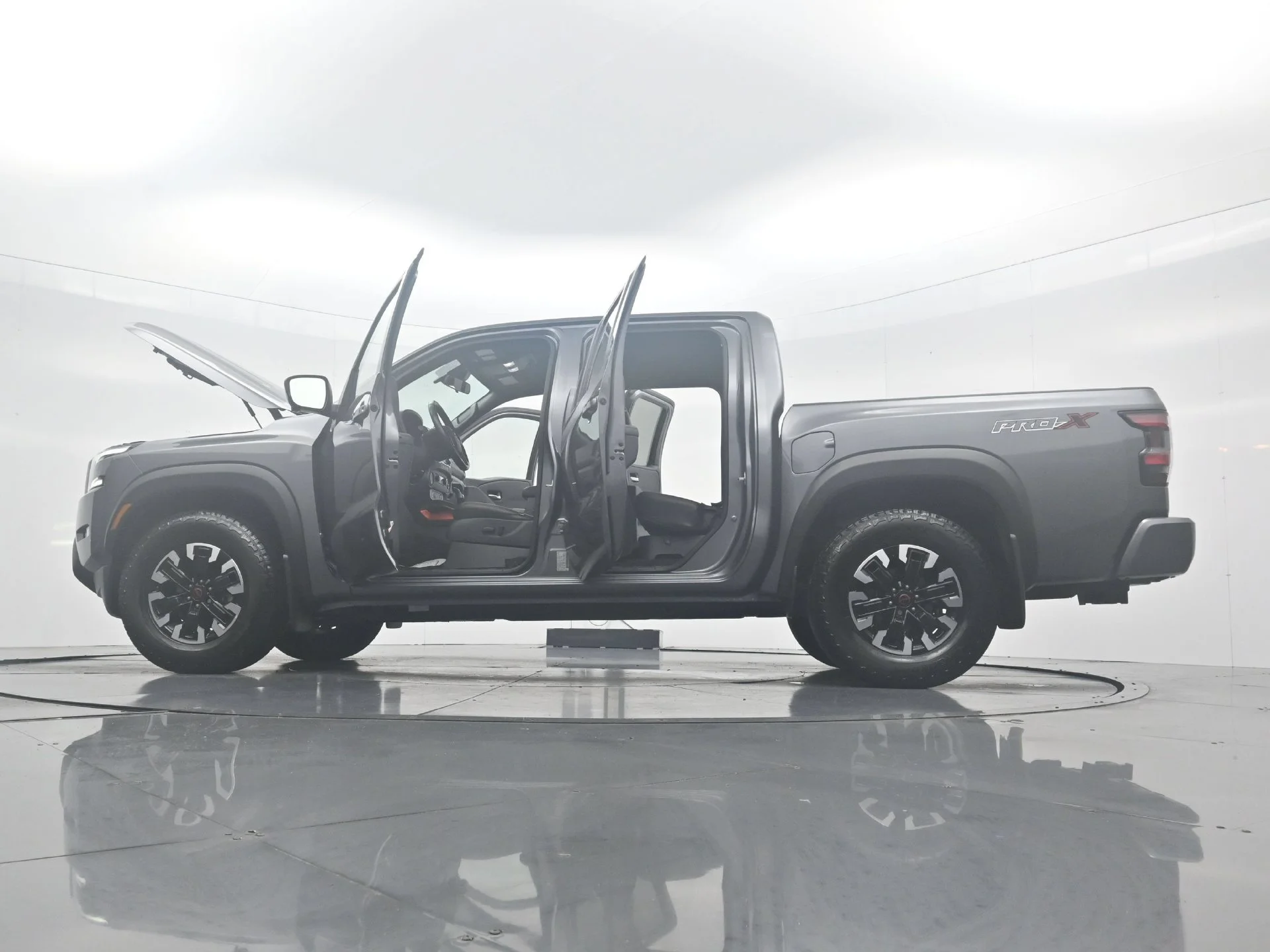 Used 2024 Gray Nissan PRO-X image 43