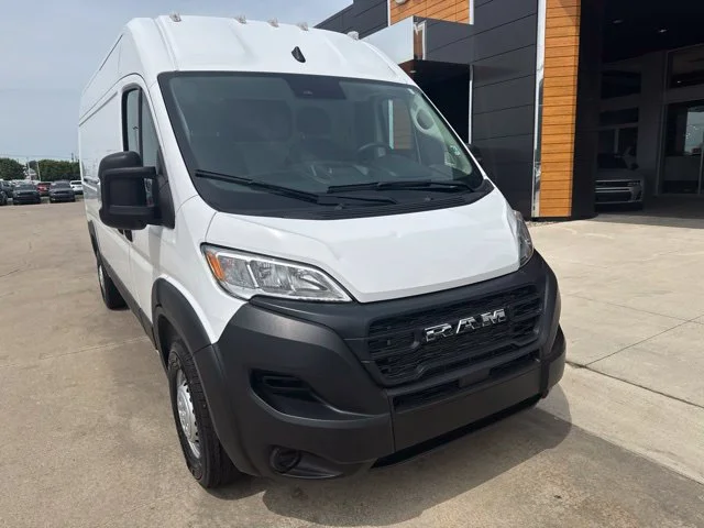 Used 2025 White Ram High Roof image 2