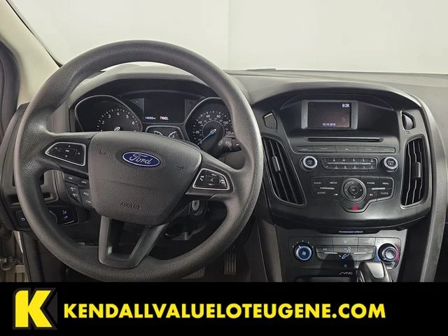 Used 2015  Ford SE image 11