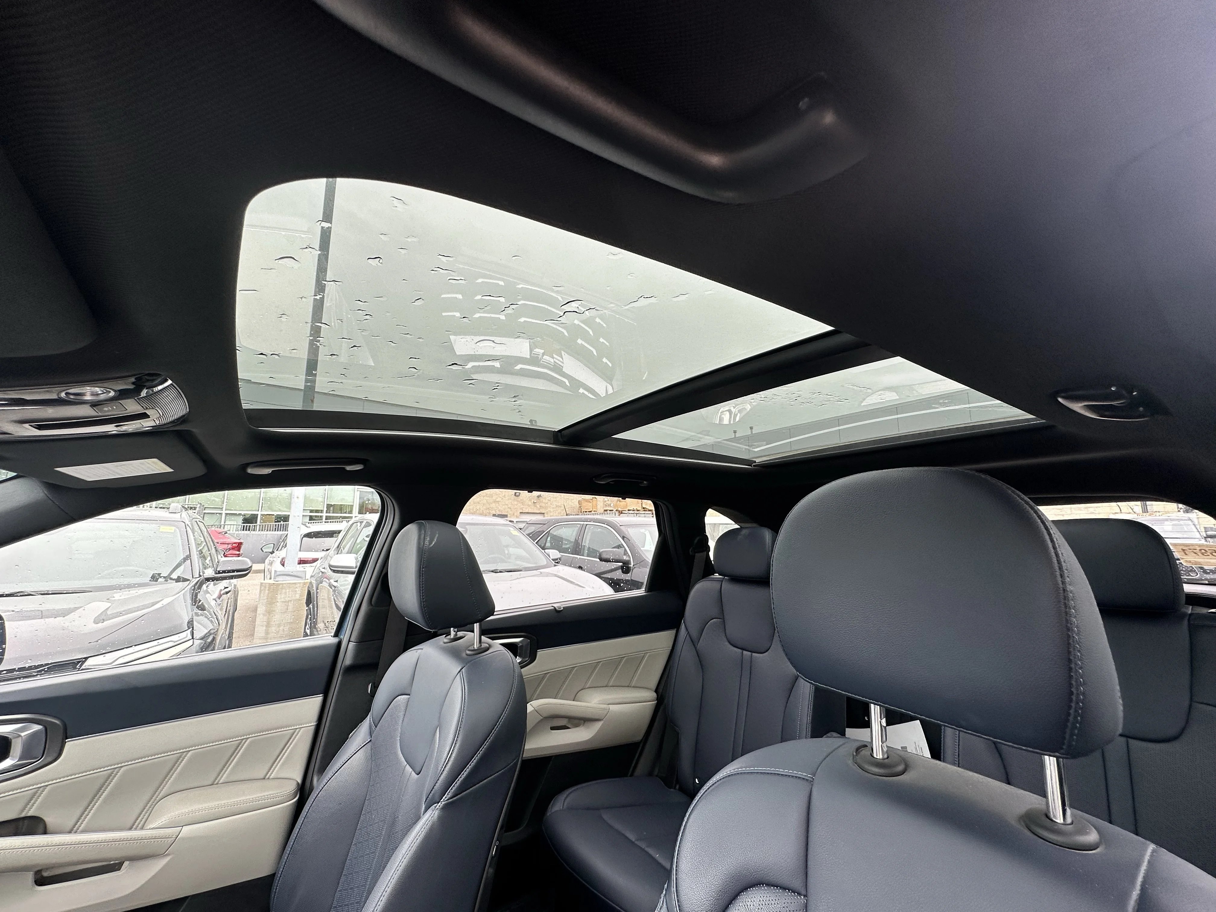 Certified Used 2023  Kia SX image 15