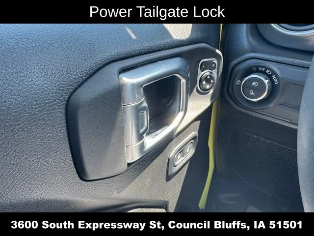 Used 2023 Yellow Jeep Sport S image 23