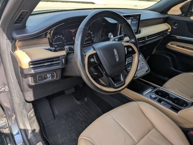 Used 2020 Blue Lincoln Reserve image 13