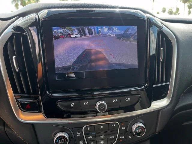Used 2020 STONE GRAY METALLIC Chevrolet LT Cloth image 9