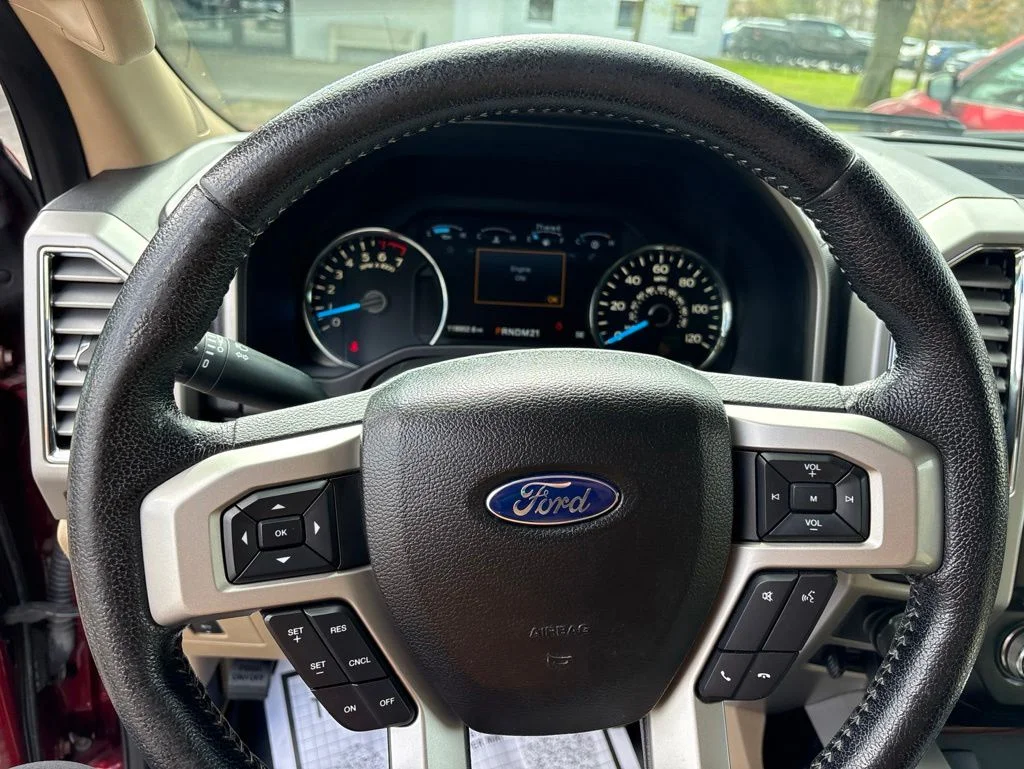 Used 2016 Ruby Red Metallic Tinted Clearcoat Ford Lariat image 12