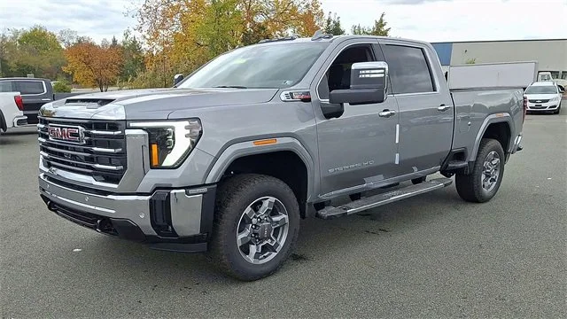 New 2026 Sterling Metallic GMC SLT image 5