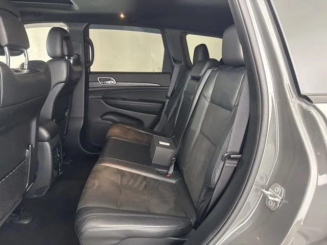 Used 2020 Gray Jeep Altitude image 31