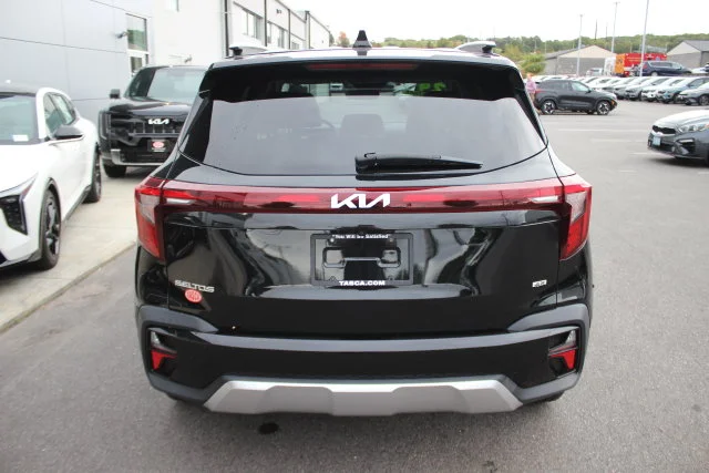Used 2024 Black Kia EX image 29