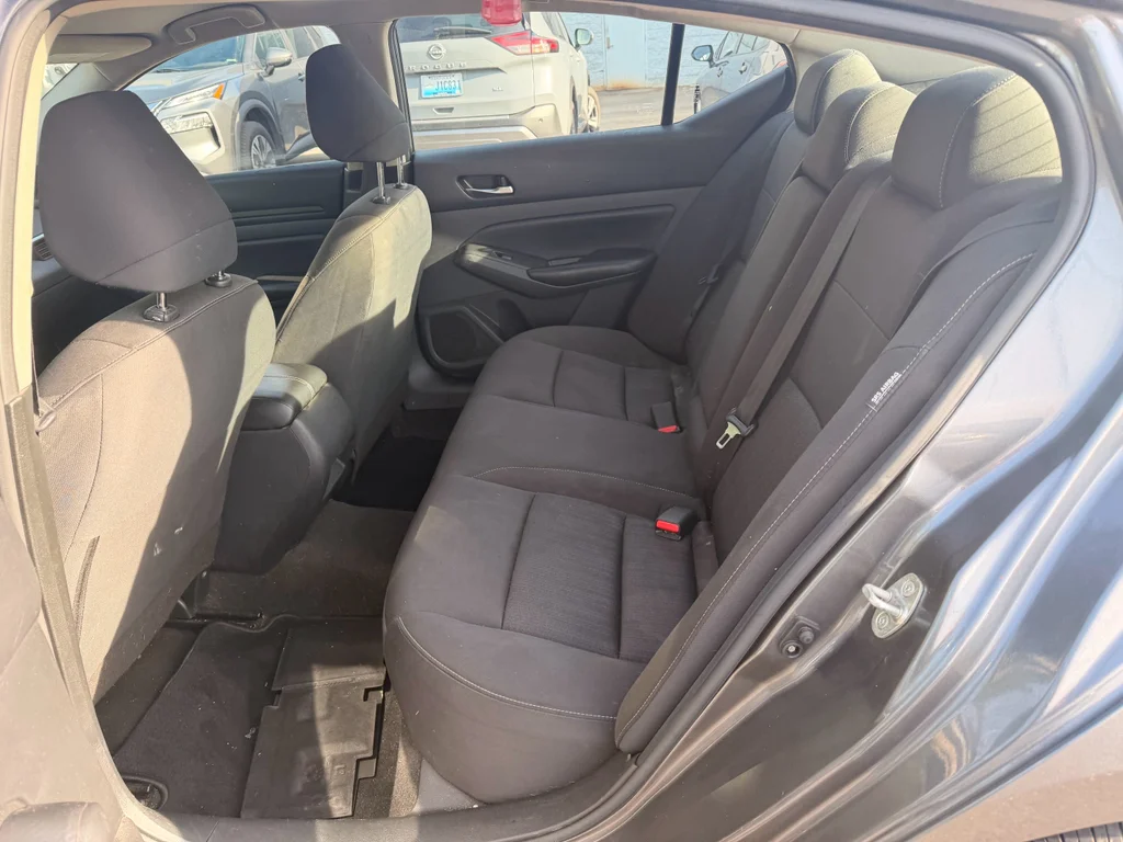 Used 2022 Gun Metallic Nissan 2.5 S image 7