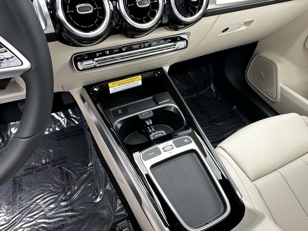 New 2026 Starling Blue Metallic Mercedes-Benz GLB 250 image 33