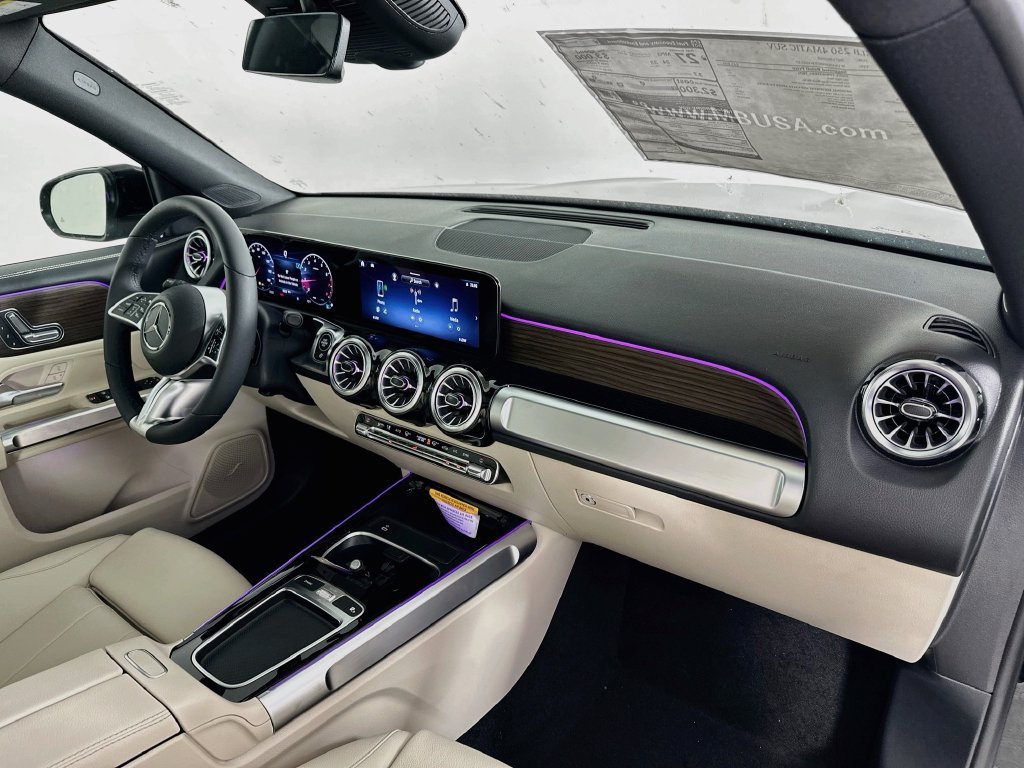 New 2026 Night Black Mercedes-Benz GLB 250 image 59