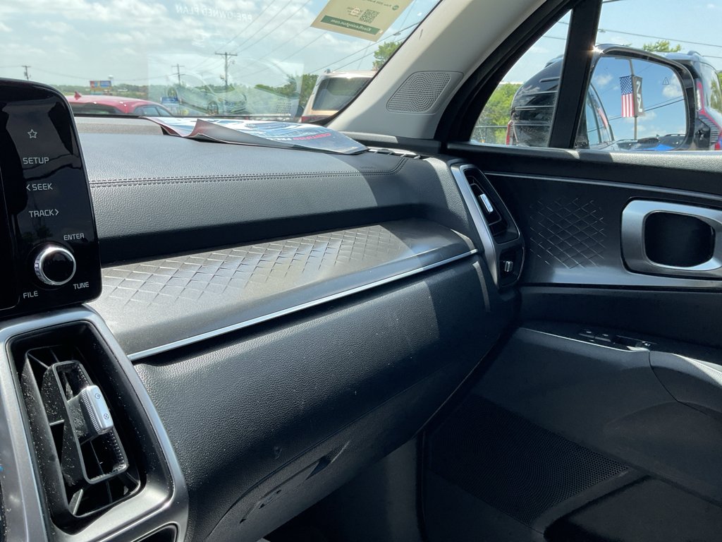 Certified Used 2022 Everlasting Silver Kia S image 37
