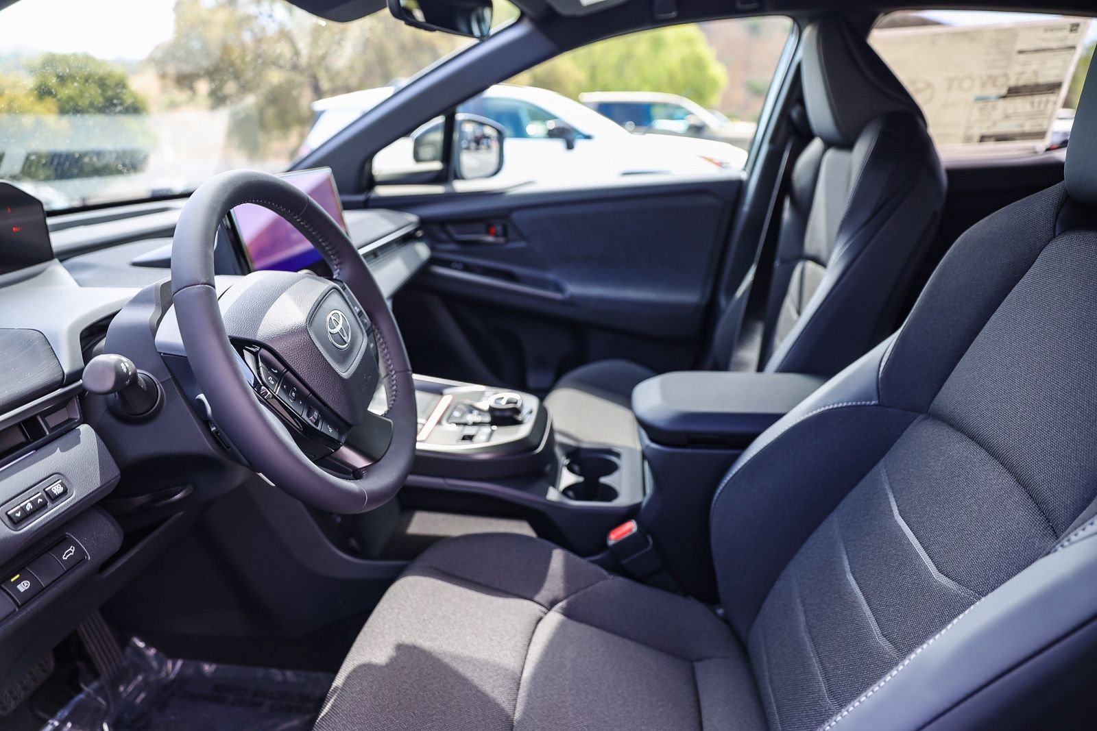 New 2026 Overcast Toyota  SE image 18