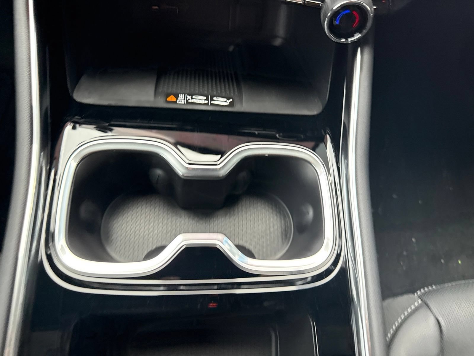 New 2027 Polar White Tricoat Chevrolet LT Midnight Edition with Evotex Seating image 26