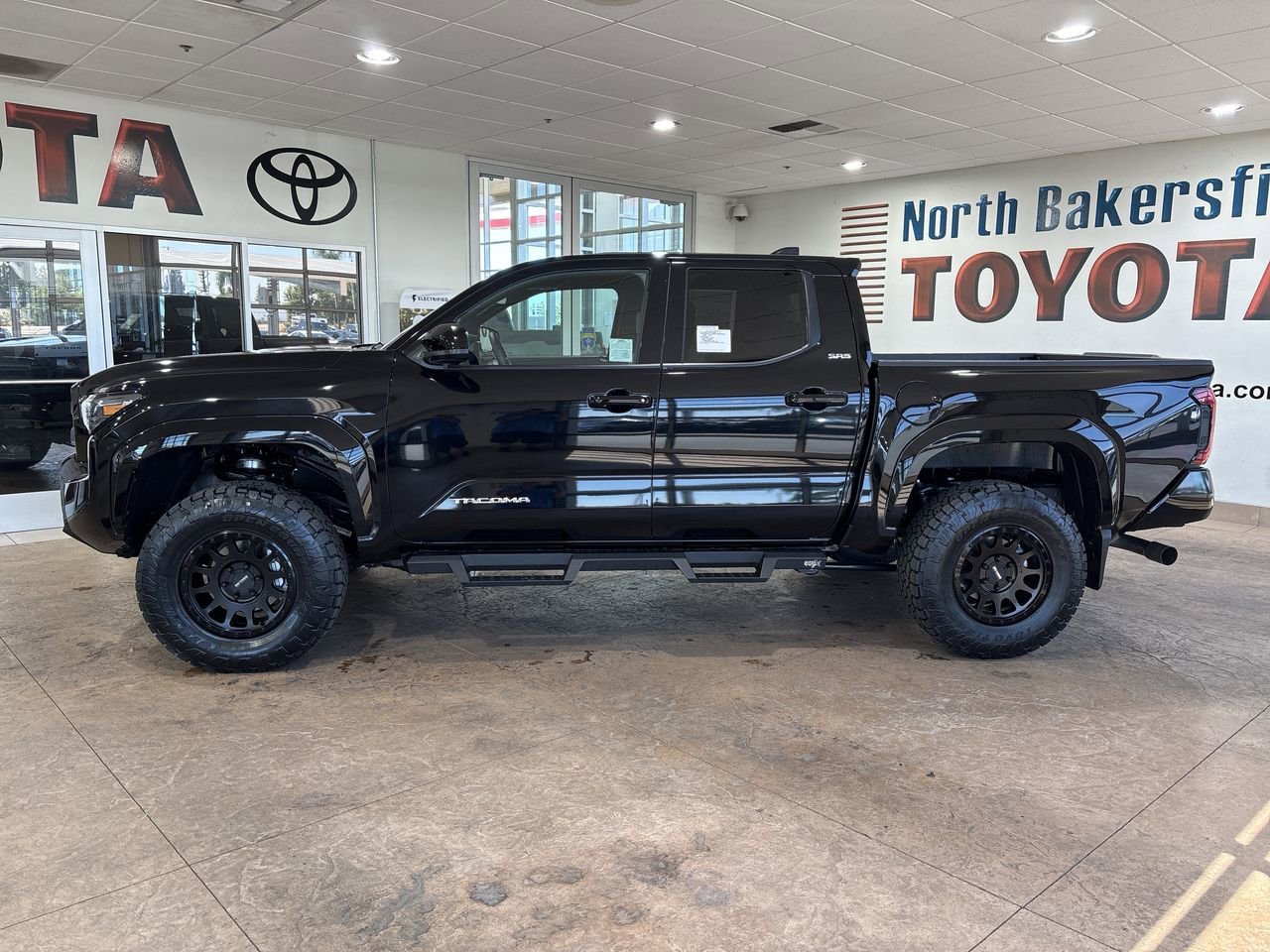 New 2026 Black Toyota  SR5 image 7