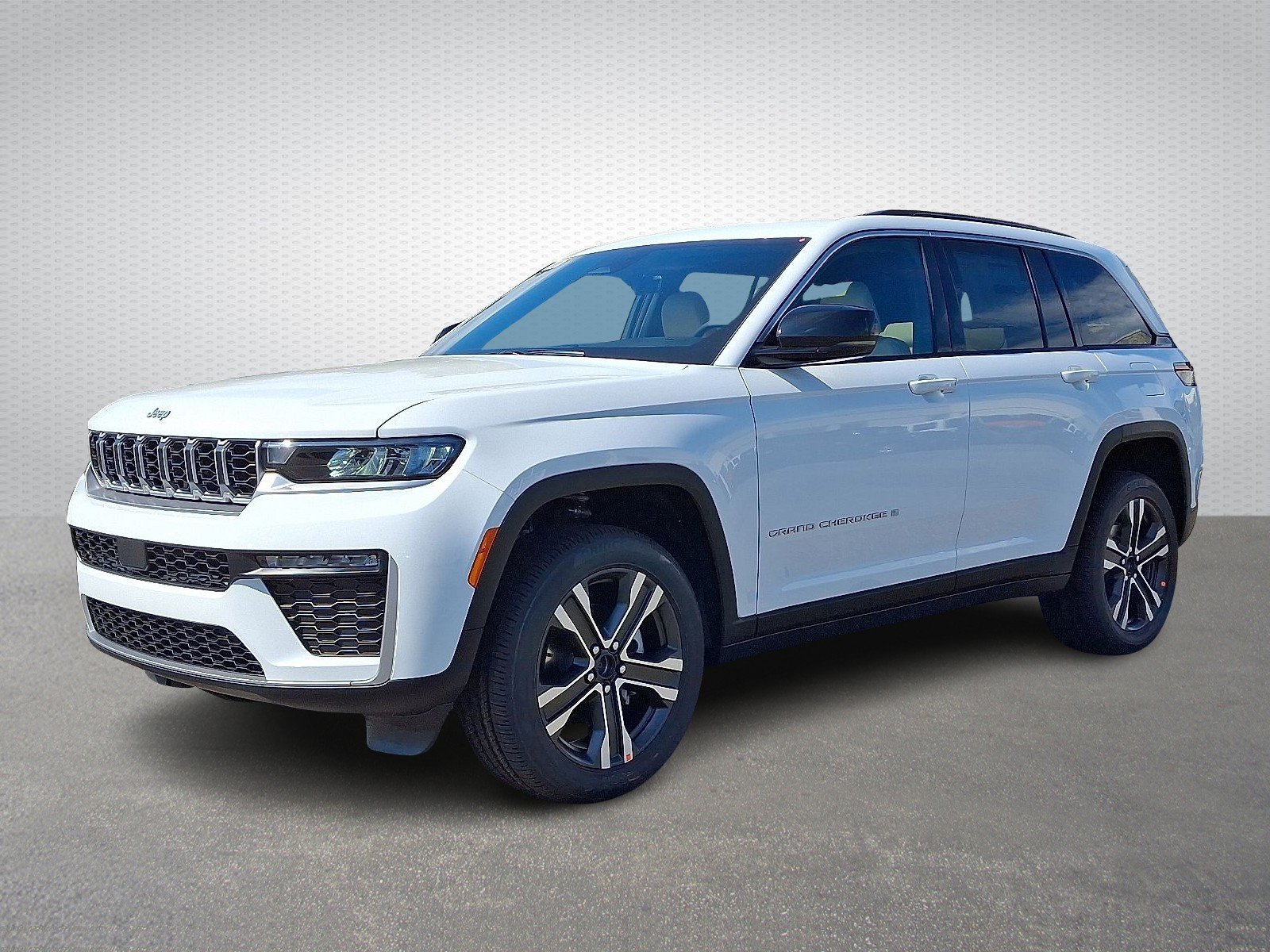 New 2027 Bright White Clear-Coat Paint Jeep Limited 4x2 image 2