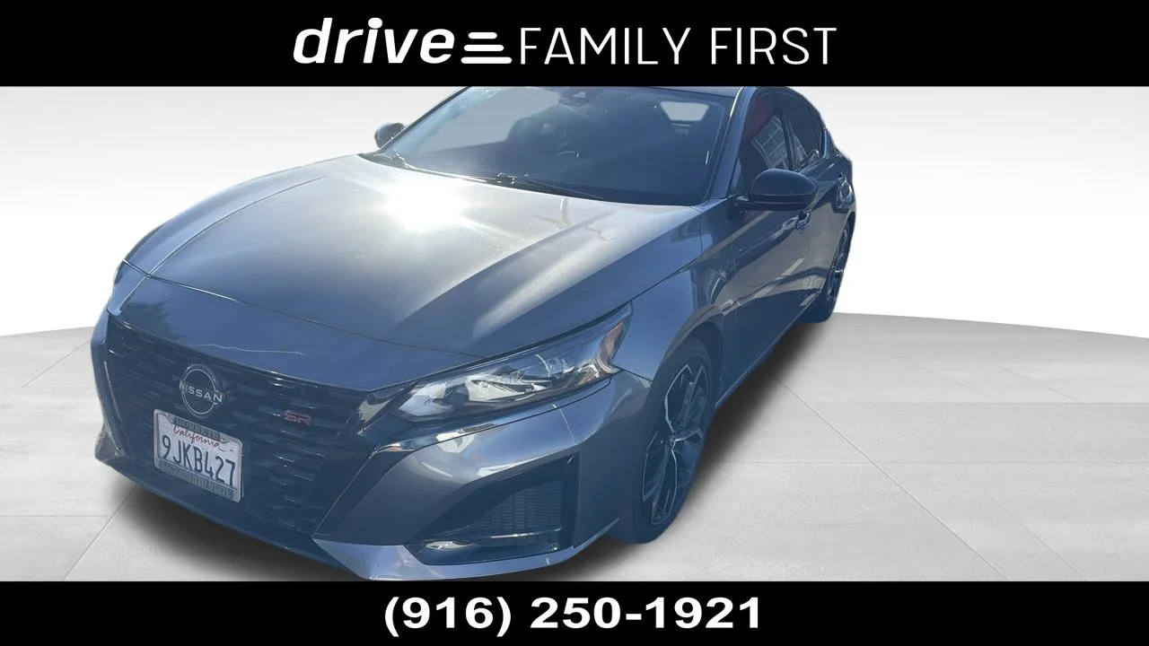Used 2023 Gun Metallic Nissan 2.5 SR image 1