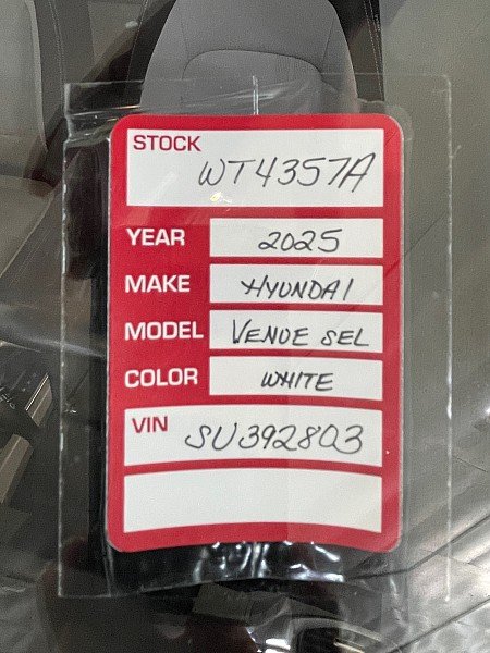 Used 2025 LUNAR WHITE Hyundai SEL IVT image 26