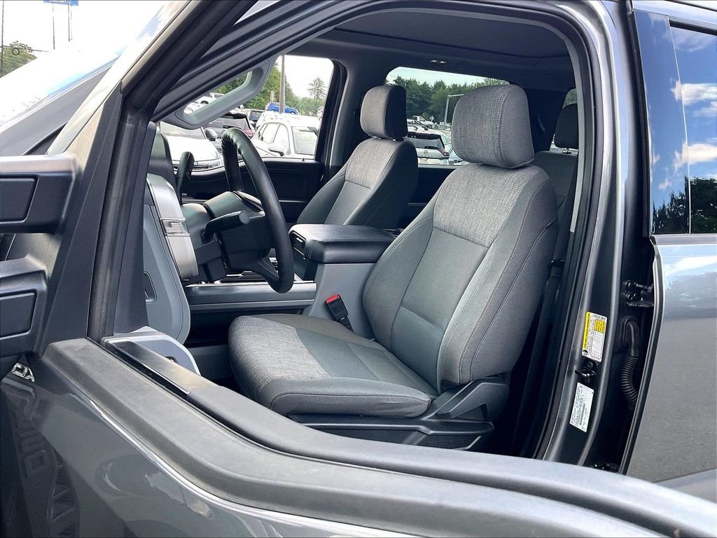 Used 2024 Carbonized Gray Metallic Ford XLT image 9