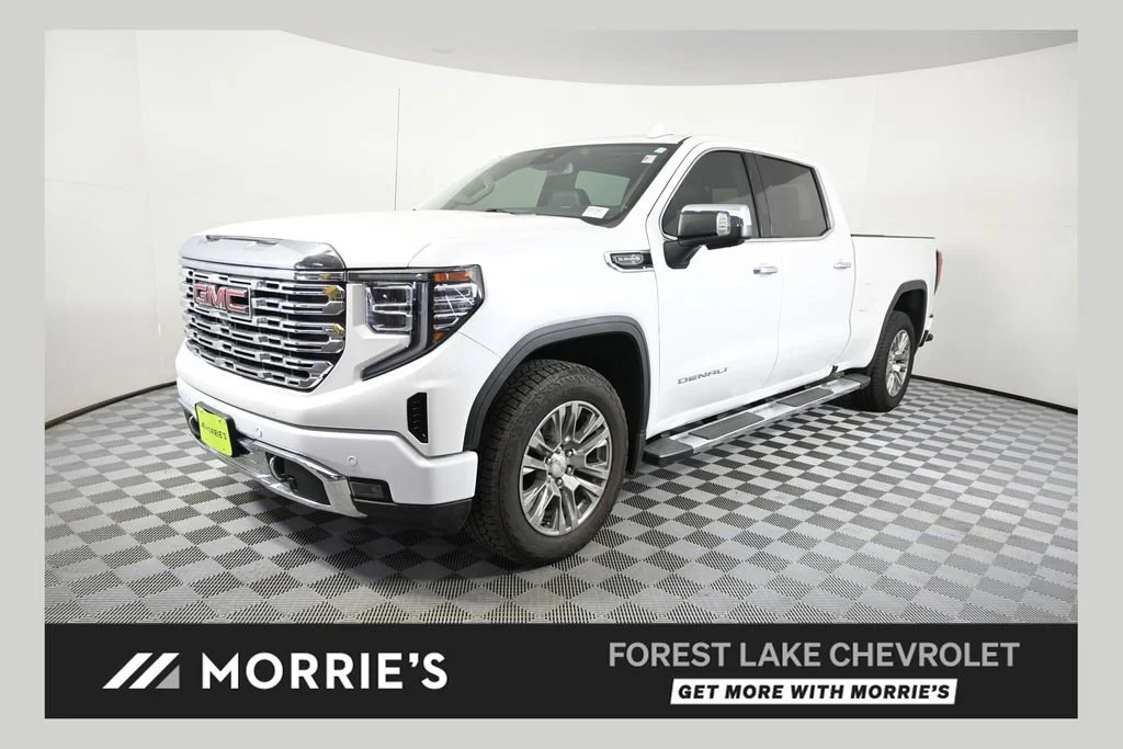 2023 GMC Sierra Denali 4WD Crew Cab Short Box's photo