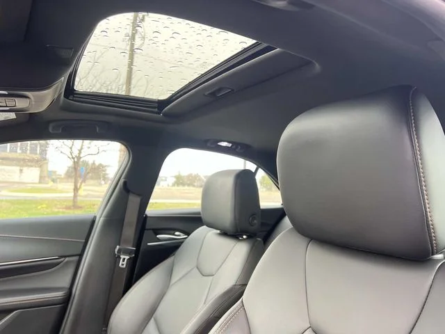 Used 2021 Black Cadillac Sport image 22