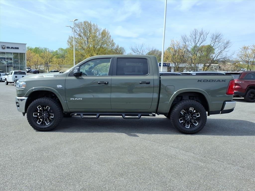 New 2026 Canyon Lake Exterior Paint RAM Big Horn image 6
