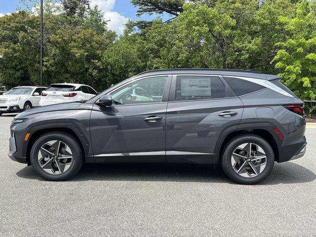New 2026 Gray Hyundai SEL FWD image 10