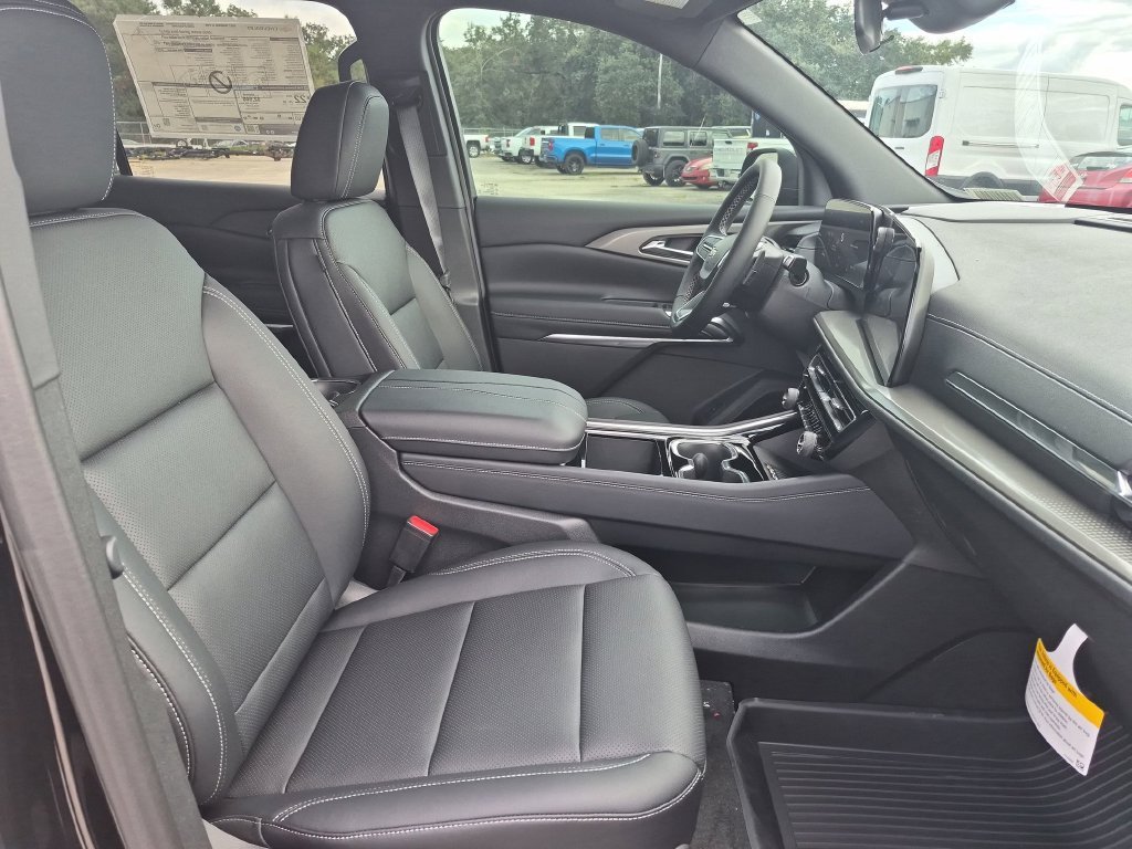 New 2027 Mosaic Black Metallic Chevrolet LT image 32