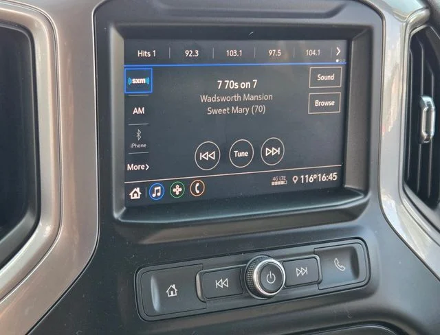 Used 2020 Black Chevrolet Custom image 22