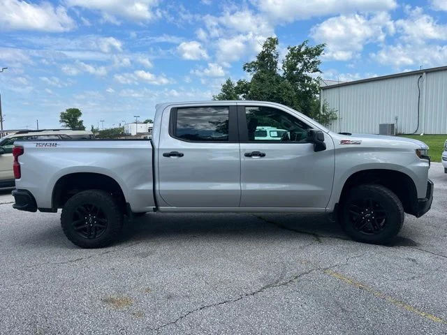 Used 2020 Silver Chevrolet LT Trail Boss image 7