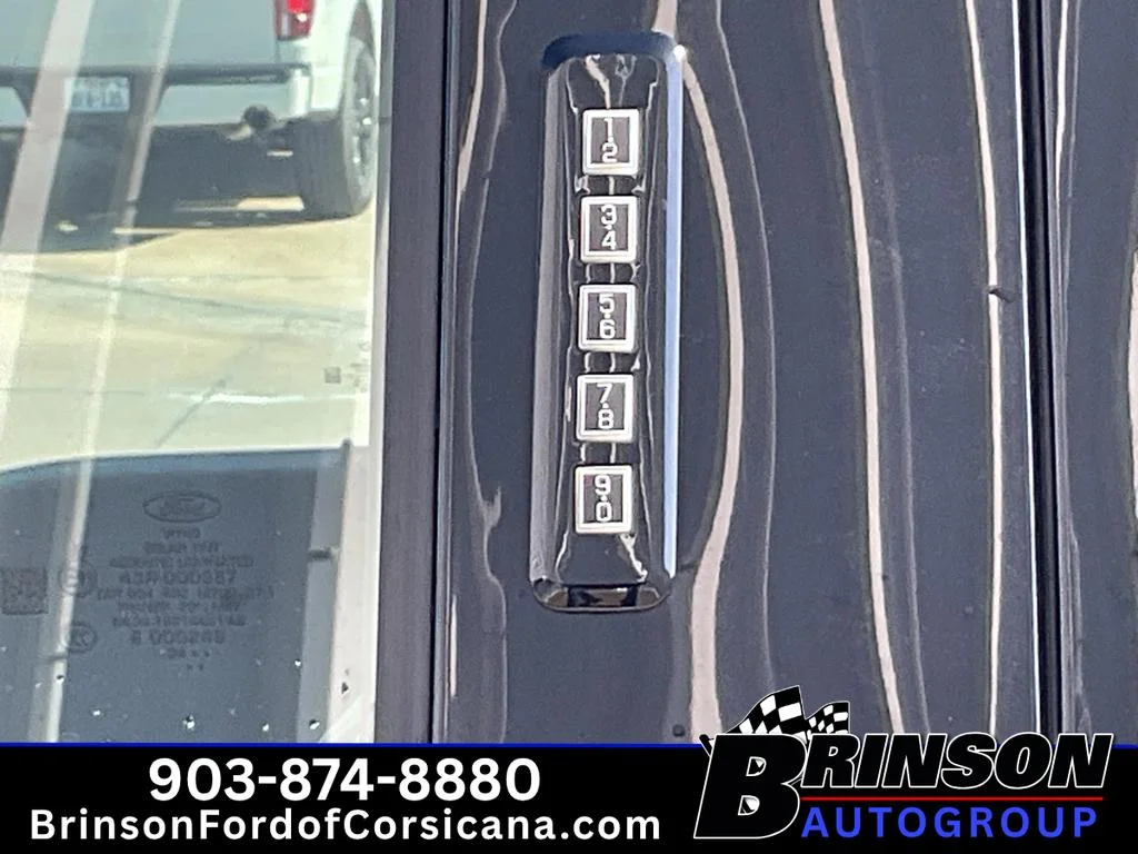 Used 2024 Oxford White Ford XLT image 22