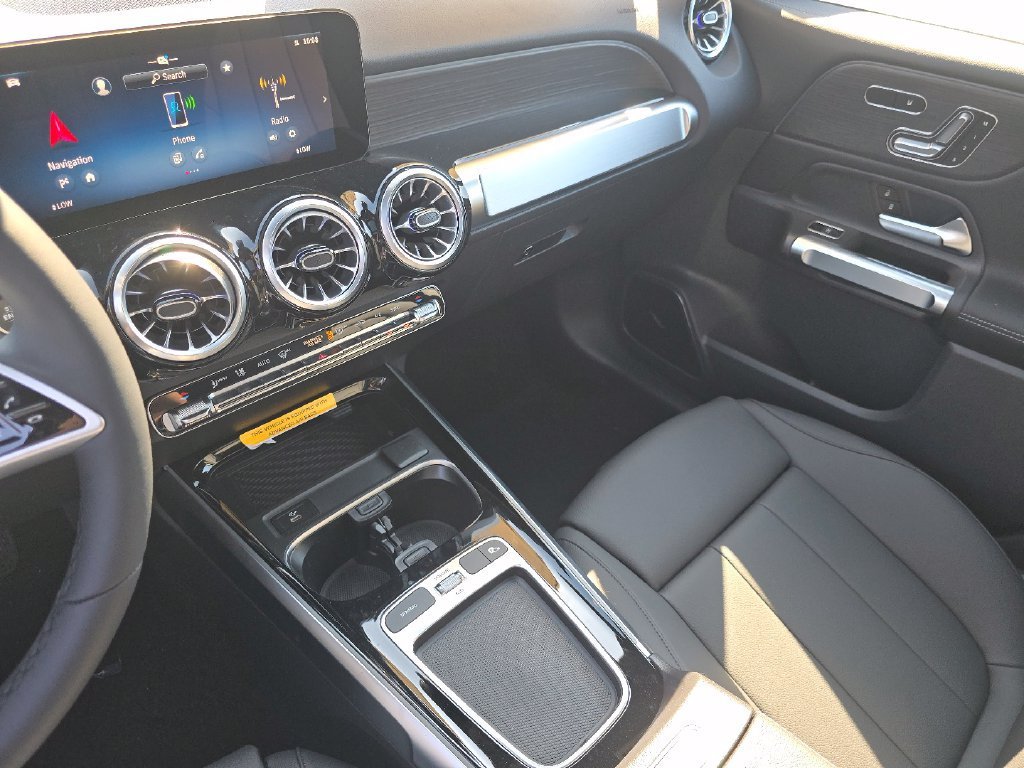 New 2026 Starling Blue Metallic Mercedes-Benz GLB 250 image 68