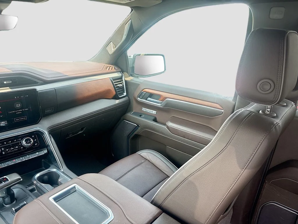 Used 2022 Summit White GMC Denali image 24