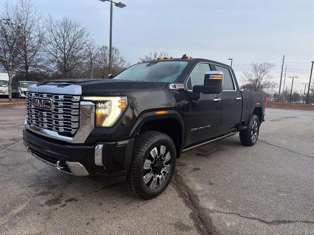 2026 GMC Sierra 2500 HD Denali