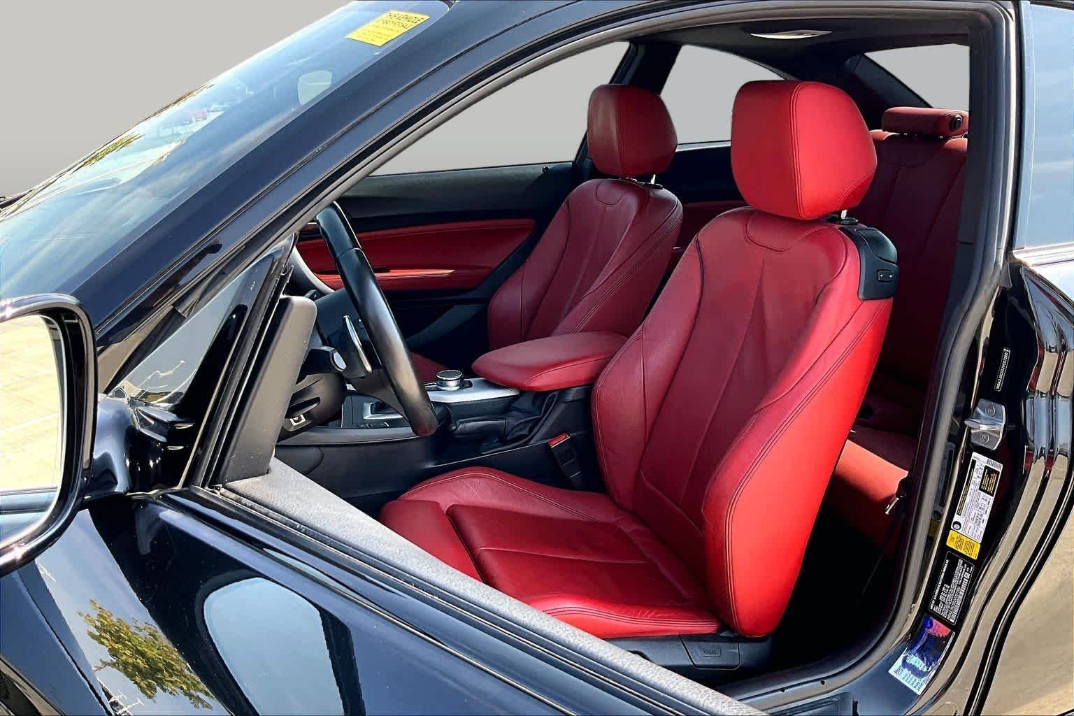 Used 2018 Black Sapphire Metallic BMW M240i image 8