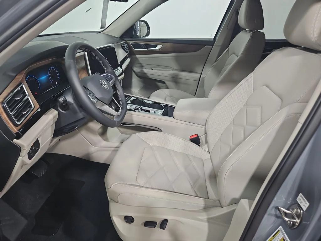 New 2026 Gray Volkswagen 2.0T SE w/Technology image 9