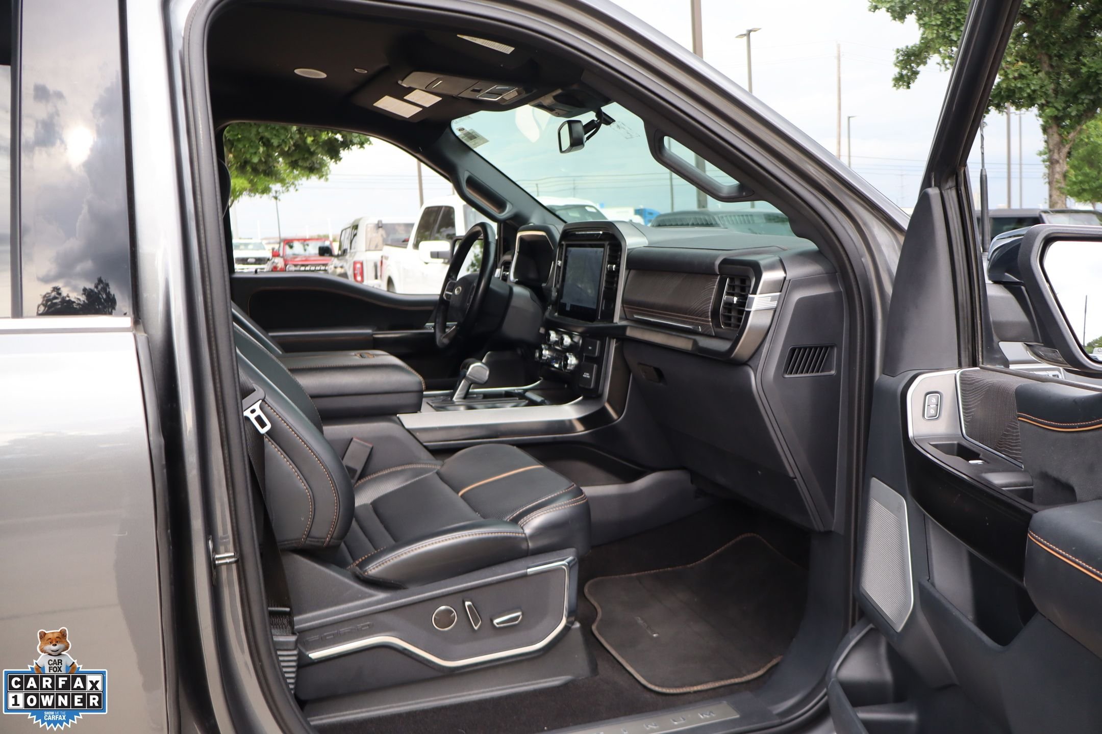 Certified Used 2022 Gray Metallic Ford Platinum image 29