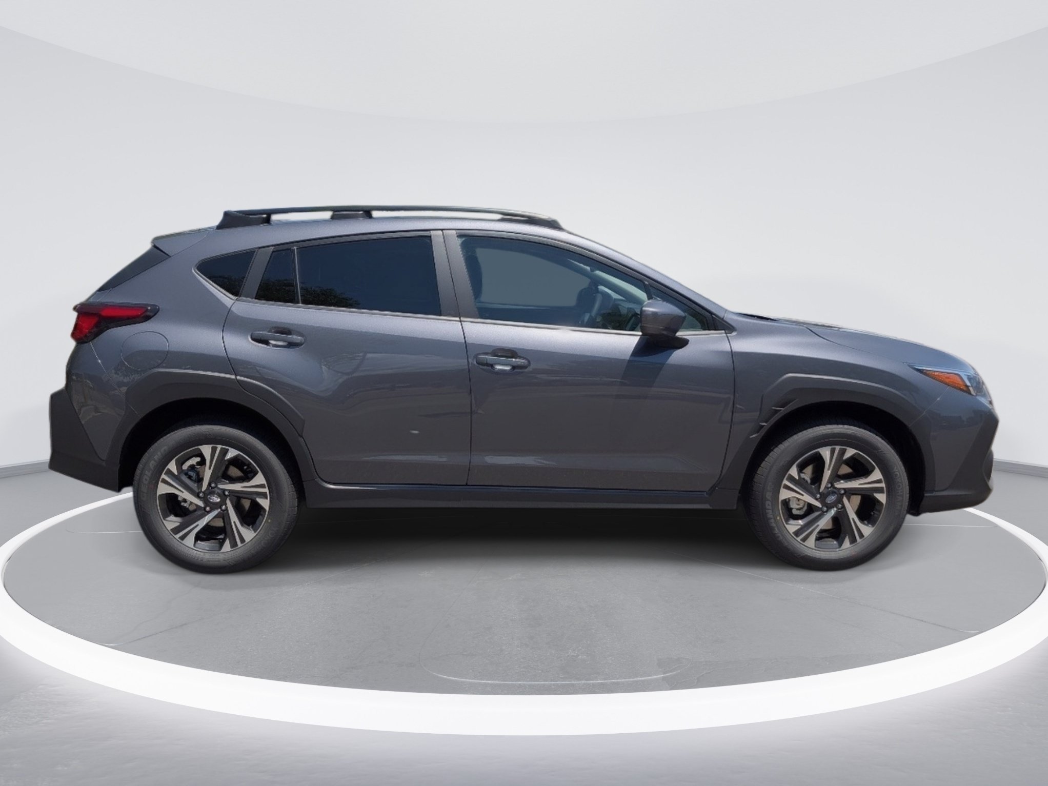 New 2026 MAGNETITE GRAY PEARL Subaru Premium image 4