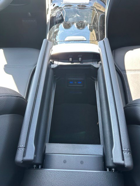 New 2027 Obsidian Black Metallic Mercedes-Benz GLC 300 image 72