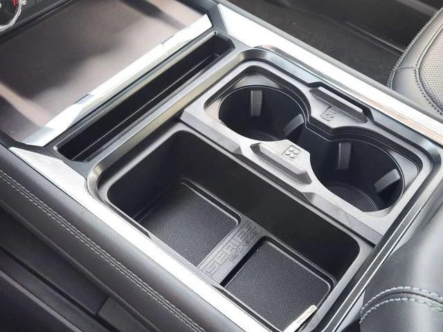 New 2026 Star White Metallic Tri-Coat Ford F-250® Platinum® image 38