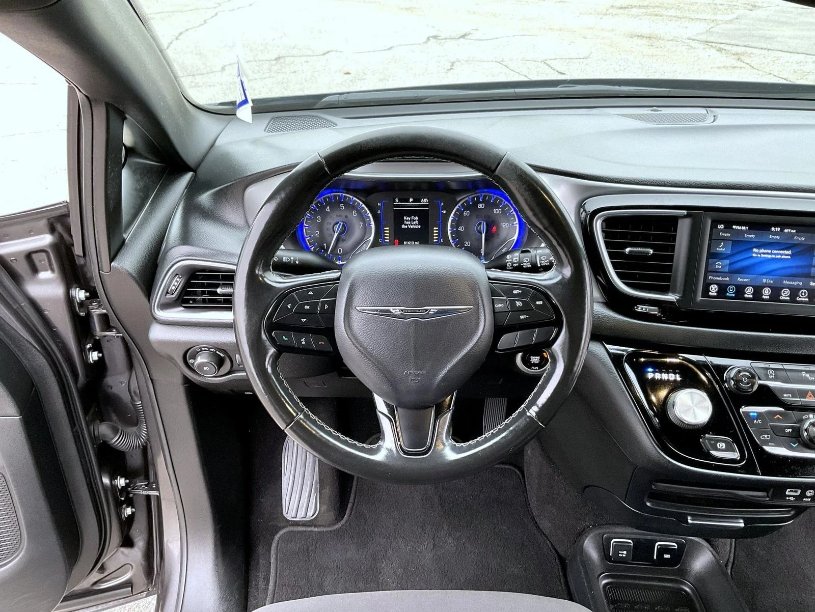 Used 2019 Gray Chrysler Touring Plus image 11