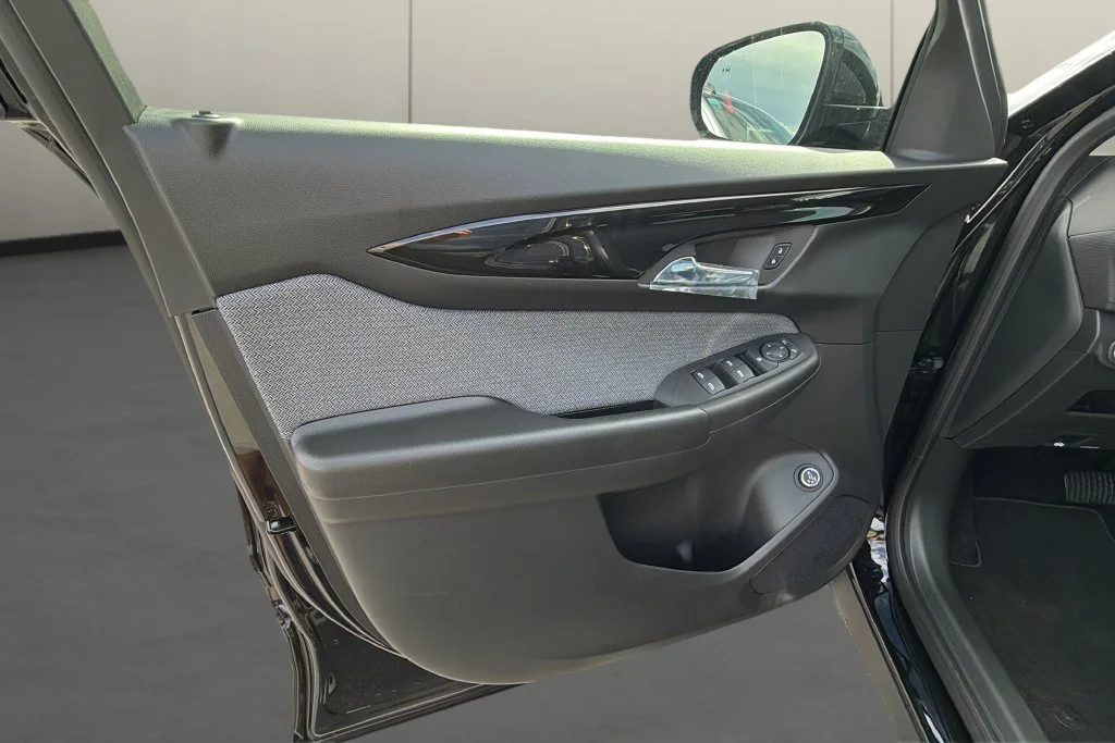 New 2026 Mosaic Black Metallic Chevrolet LT image 14