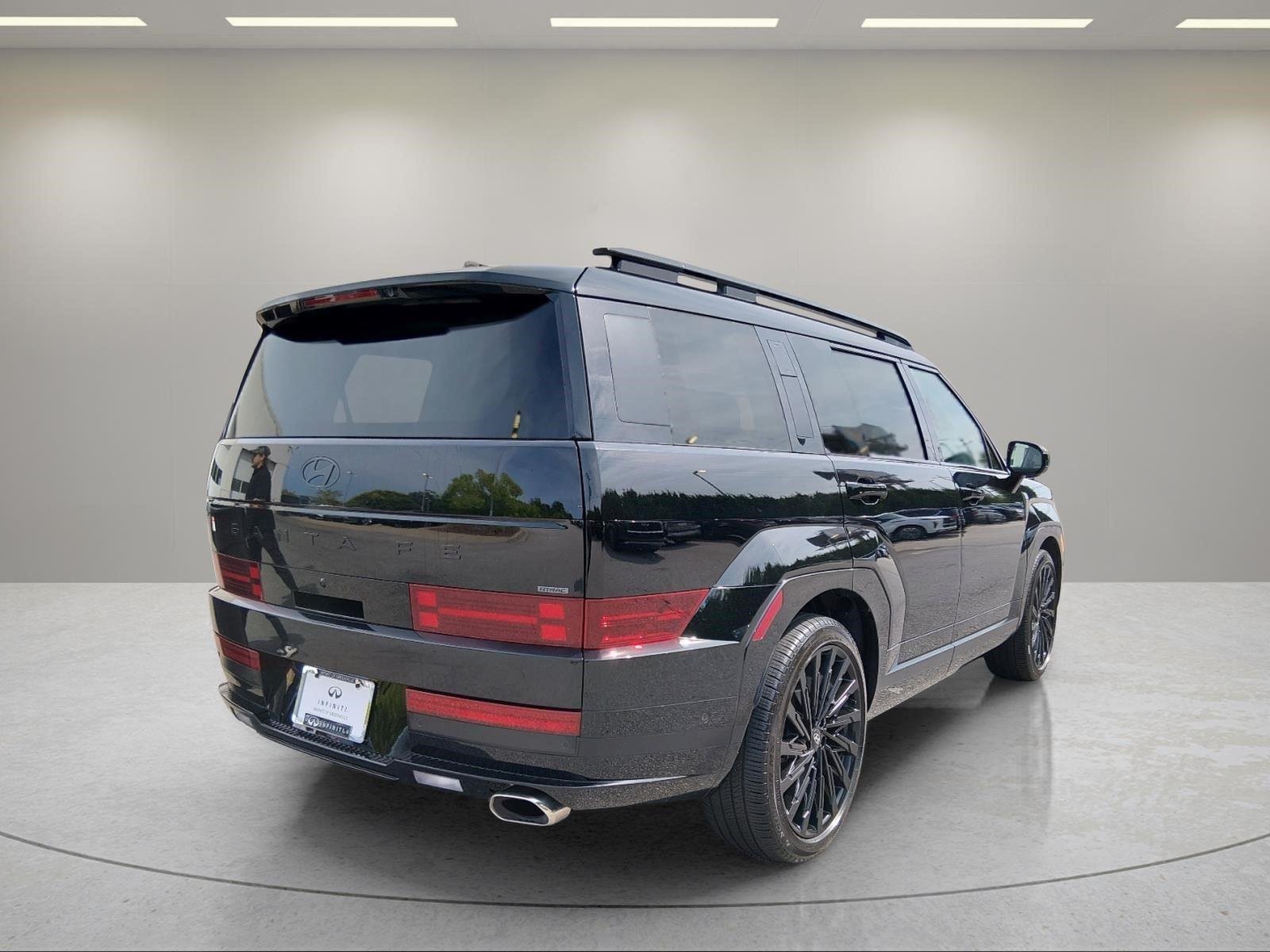 Used 2024 Phantom Black Hyundai Calligraphy image 4