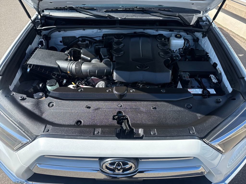 Used 2024  Toyota Limited image 22