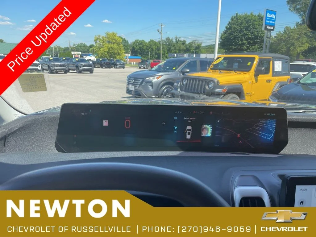 Used 2025 Black Ford Active image 18