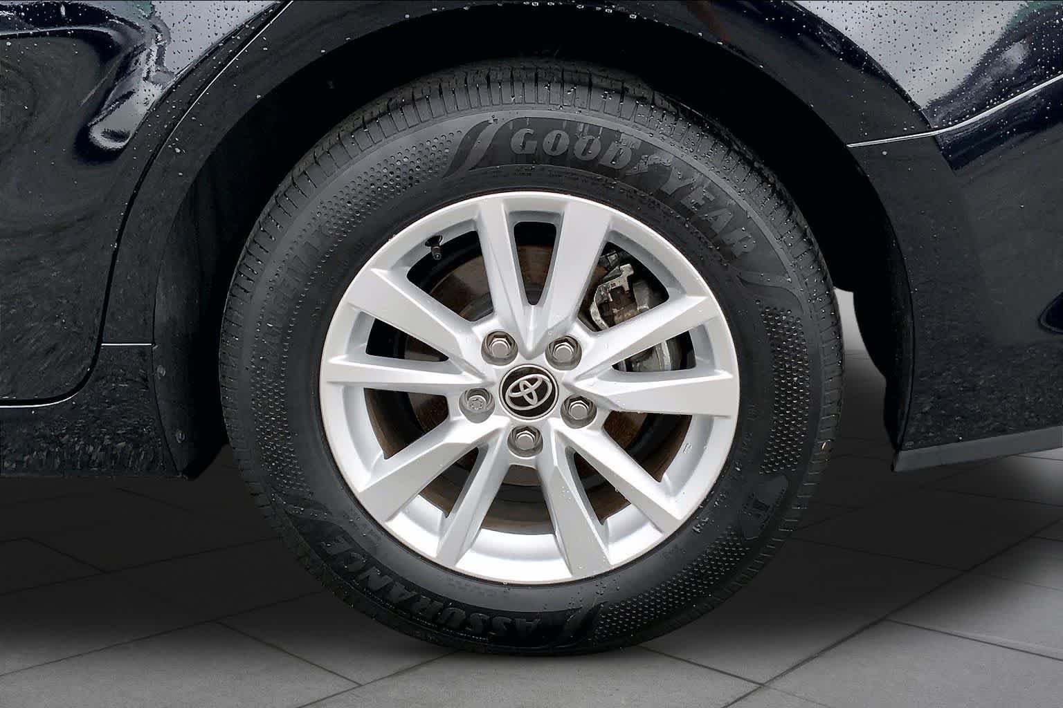 Used 2025 Midnight Black Metallic Toyota LE image 11