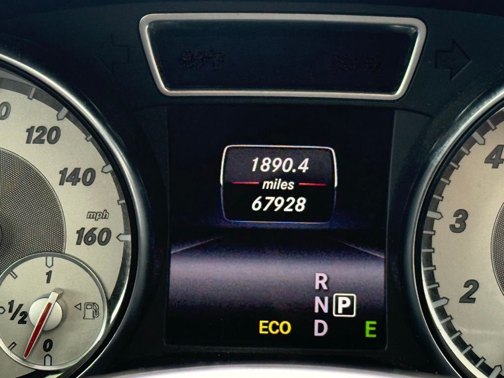 Used 2014 Mountain Gray Metallic Mercedes-Benz CLA 250 image 13