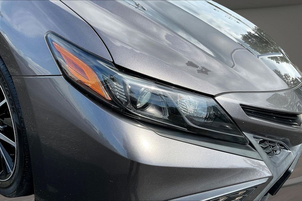 Used 2022 Gray Toyota SE image 36