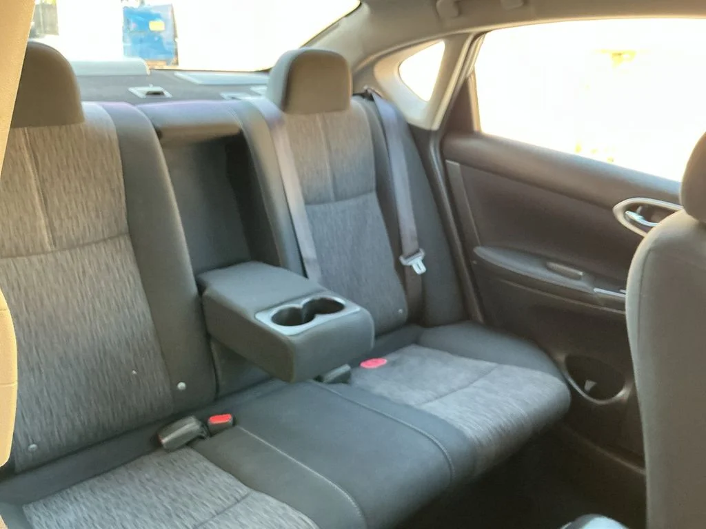 Used 2015 Gray Nissan SV image 28