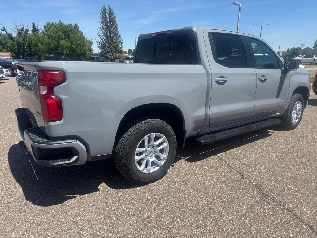 Used 2024 Slate Gray Metallic Chevrolet RST image 6